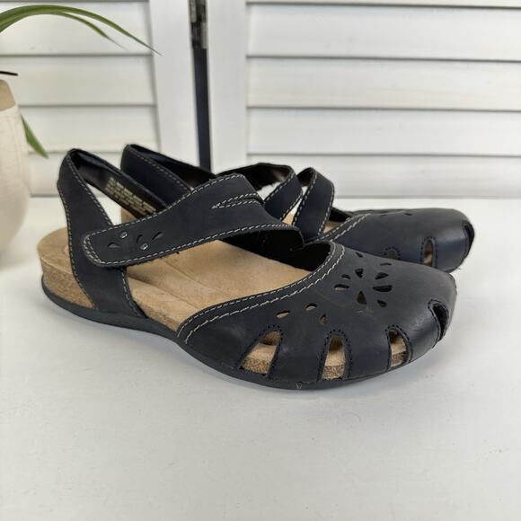 Earth Origins Bosk Brenda Black Vegan Sandal Ankle‎ Strap Comfort Shoe Size 6M - Picture 2 of 9